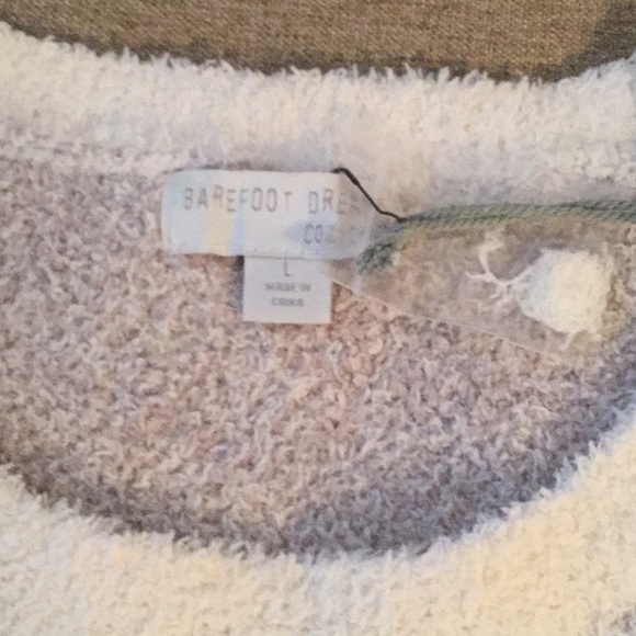 Barefoot Dreams Cozychic Seaside Crewneck Pullover in Cream Zebra Size Large NWT - Picture 3 of 5